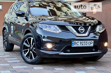 Позашляховик / Кросовер Nissan X-Trail 2015 в Стрию