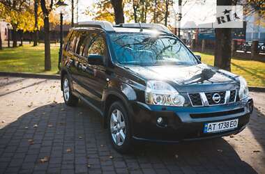 Внедорожник / Кроссовер Nissan X-Trail 2008 в Брошневе-Осаде