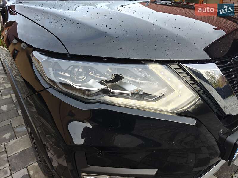 Внедорожник / Кроссовер Nissan X-Trail 2017 в Камне-Каширском