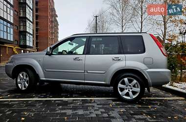 Внедорожник / Кроссовер Nissan X-Trail 2006 в Полтаве