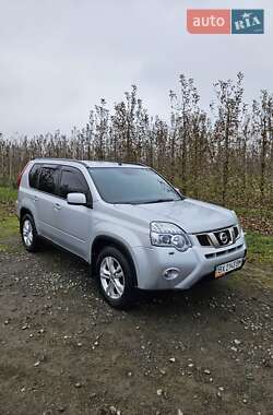 Внедорожник / Кроссовер Nissan X-Trail 2013 в Хмельницком