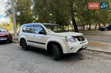 Внедорожник / Кроссовер Nissan X-Trail 2011 в Полтаве