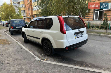 Позашляховик / Кросовер Nissan X-Trail 2011 в Полтаві