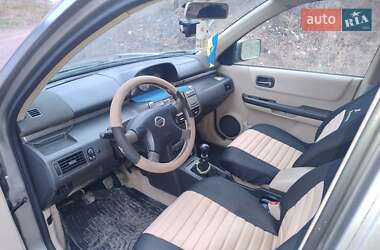 Внедорожник / Кроссовер Nissan X-Trail 2001 в Краматорске