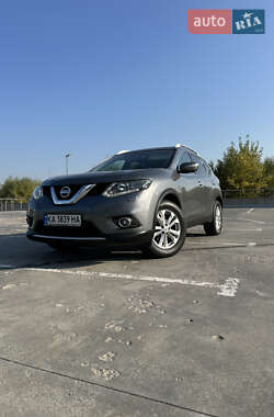 Nissan X-Trail 2015