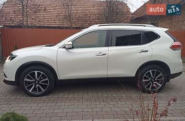 Позашляховик / Кросовер Nissan X-Trail 2016 в Коломиї