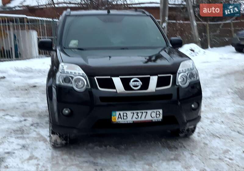 Позашляховик / Кросовер Nissan X-Trail 2012 в Вінниці фото 3 Позашляховик / Кросовер Nissan X-Trail 2012 в Вінниці