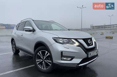 Внедорожник / Кроссовер Nissan X-Trail 2018 в Львове