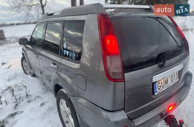 Позашляховик / Кросовер Nissan X-Trail 2007 в Києві