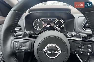 Внедорожник / Кроссовер Nissan X-Trail 2023 в 
