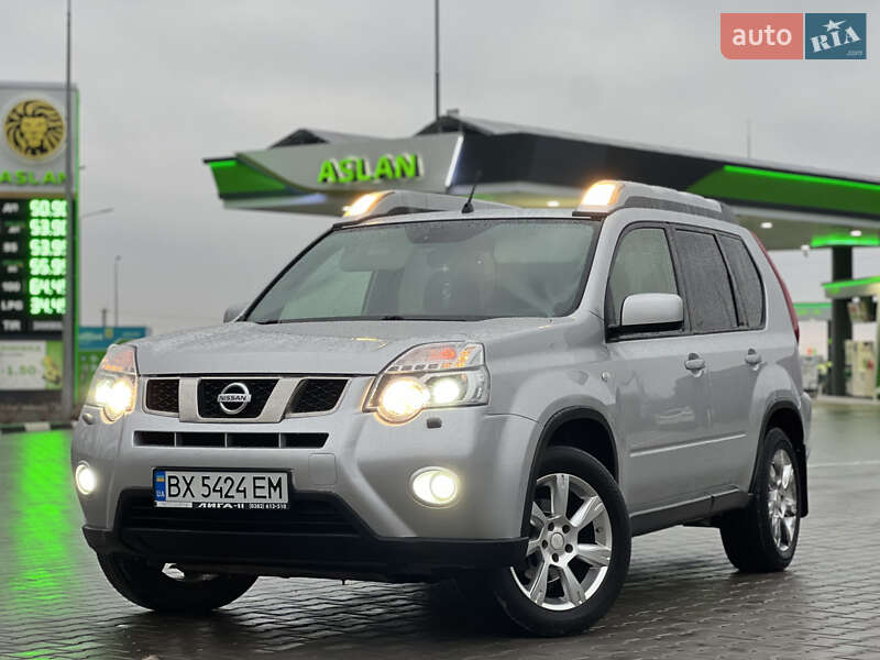 Внедорожник / Кроссовер Nissan X-Trail 2011 в Хмельницком