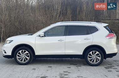Внедорожник / Кроссовер Nissan X-Trail 2017 в 