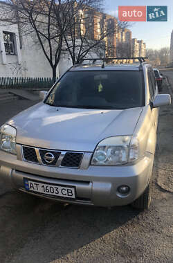 Позашляховик / Кросовер Nissan X-Trail 2004 в Івано-Франківську