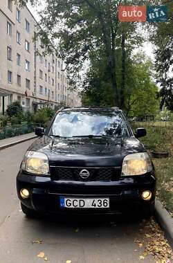 Позашляховик / Кросовер Nissan X-Trail 2005 в Запоріжжі