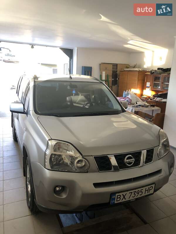 Внедорожник / Кроссовер Nissan X-Trail 2007 в Каменец-Подольском
