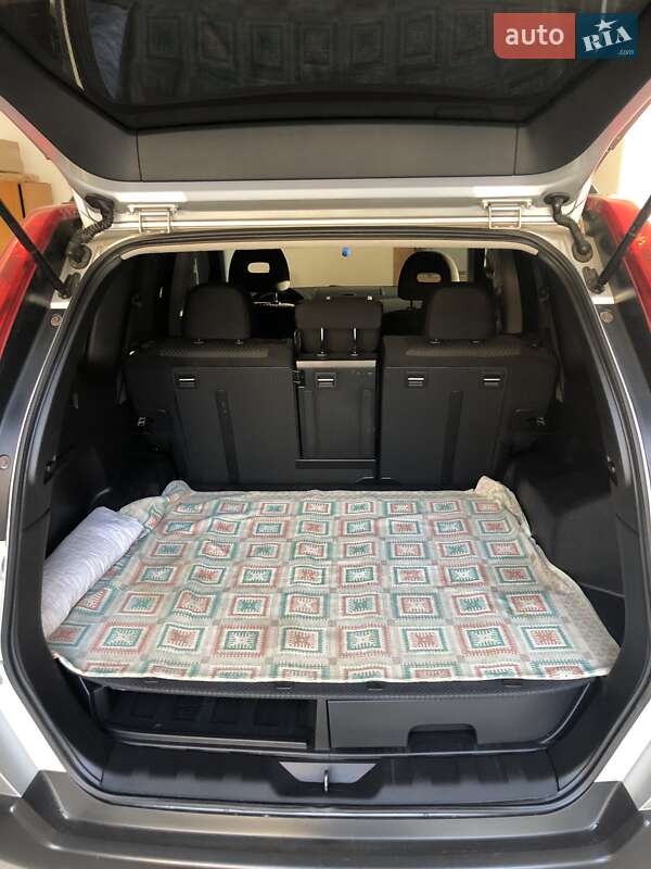 Внедорожник / Кроссовер Nissan X-Trail 2007 в Каменец-Подольском