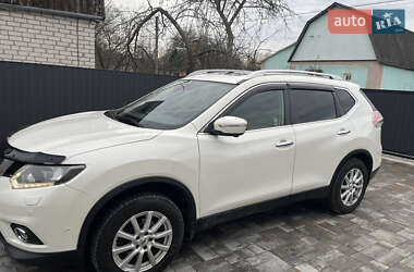 Внедорожник / Кроссовер Nissan X-Trail 2014 в 