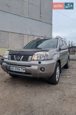 Позашляховик / Кросовер Nissan X-Trail 2004 в Павлограді