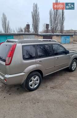 Внедорожник / Кроссовер Nissan X-Trail 2004 в Павлограде