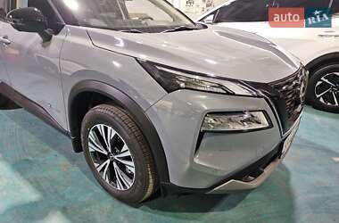 Внедорожник / Кроссовер Nissan X-Trail 2023 в 