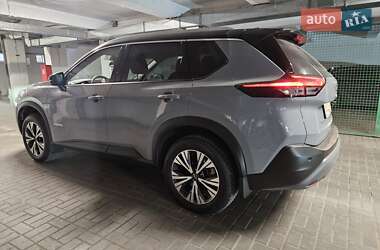 Внедорожник / Кроссовер Nissan X-Trail 2023 в 