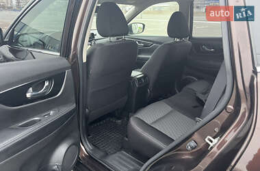 Позашляховик / Кросовер Nissan X-Trail 2018 в 