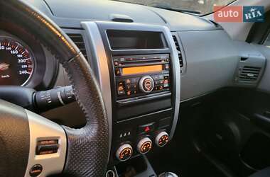 Внедорожник / Кроссовер Nissan X-Trail 2008 в 