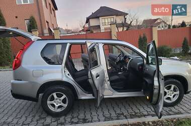 Внедорожник / Кроссовер Nissan X-Trail 2008 в 