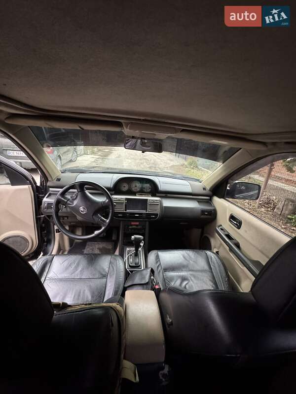 Внедорожник / Кроссовер Nissan X-Trail 2003 в Ромнах