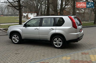 Позашляховик / Кросовер Nissan X-Trail 2011 в Звягелі