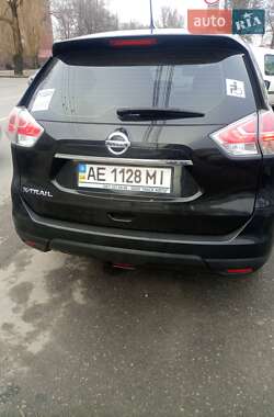 Nissan X-Trail 2015