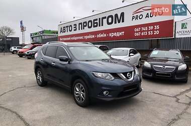 Внедорожник / Кроссовер Nissan X-Trail 2015 в Запорожье