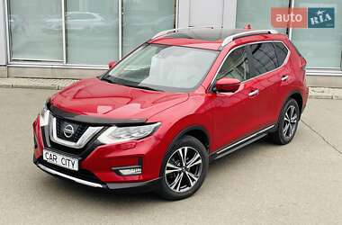 Позашляховик / Кросовер Nissan X-Trail 2017 в Києві