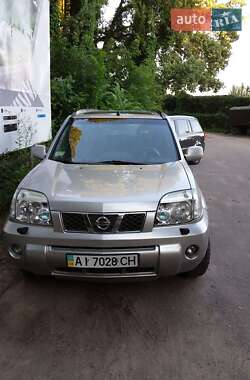 Позашляховик / Кросовер Nissan X-Trail 2006 в Києві