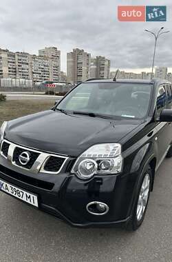 Внедорожник / Кроссовер Nissan X-Trail 2010 в Киеве