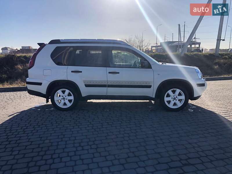 Внедорожник / Кроссовер Nissan X-Trail 2008 в Львове