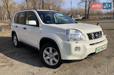 Внедорожник / Кроссовер Nissan X-Trail 2010 в Киеве