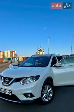 Nissan X-Trail 2015