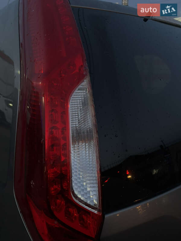 Внедорожник / Кроссовер Nissan X-Trail 2013 в Вышгороде