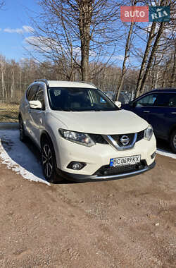 Nissan X-Trail 2016