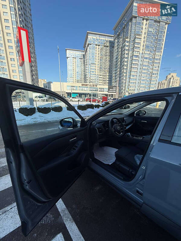 Внедорожник / Кроссовер Nissan X-Trail 2024 в Киеве