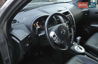Позашляховик / Кросовер Nissan X-Trail 2013 в 