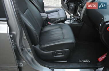 Позашляховик / Кросовер Nissan X-Trail 2013 в 