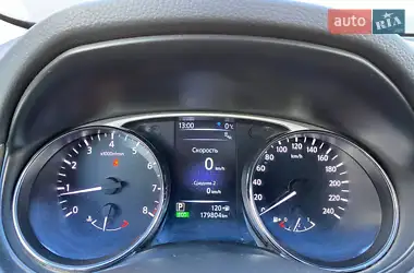 Nissan X-Trail 2014