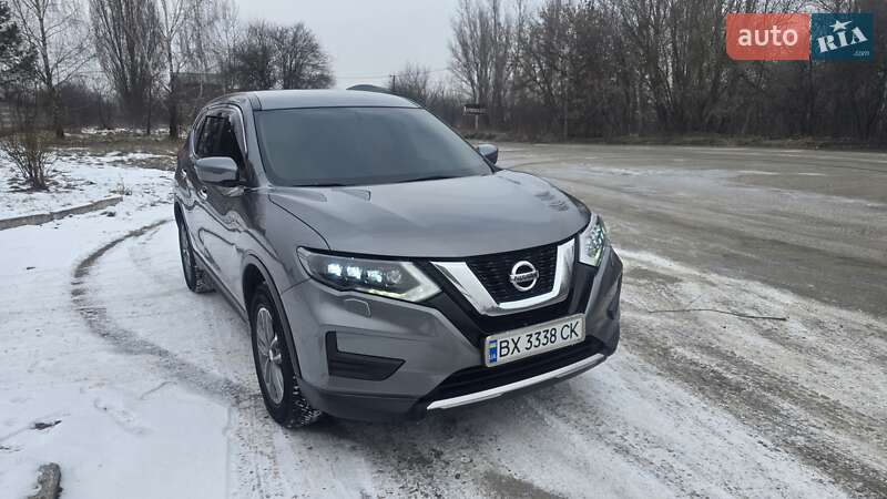 Позашляховик / Кросовер Nissan X-Trail 2018 в Хмельницькому