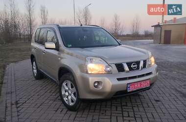 Внедорожник / Кроссовер Nissan X-Trail 2009 в Нововолынске