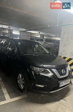 Внедорожник / Кроссовер Nissan X-Trail 2019 в 