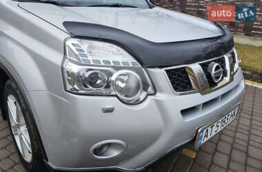 Внедорожник / Кроссовер Nissan X-Trail 2014 в 