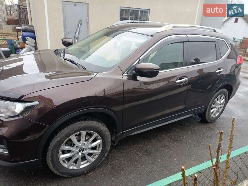 Внедорожник / Кроссовер Nissan X-Trail 2020 в Староконстантинове