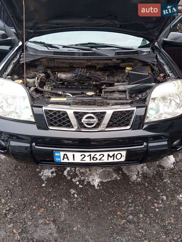 Позашляховик / Кросовер Nissan X-Trail 2003 в Макарові